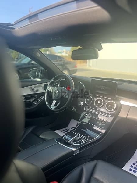 Mercedes C300 4matic 2017 clean carfax 7