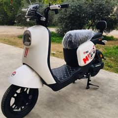 New E cycle 2023 0 kilometer 40cc 3speeds alarm 550$ fixed price 0