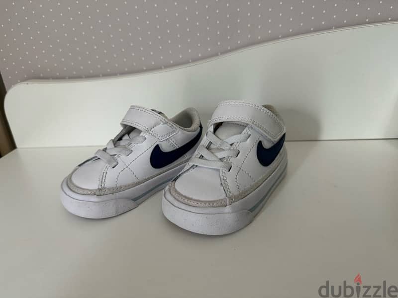 Nike sneakers 1