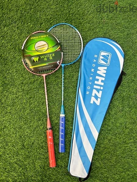 Set of 2 Badminton Rackets 0