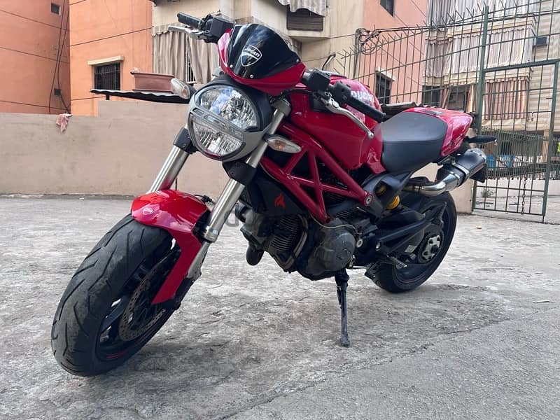 ducati 696 2014 limited 1