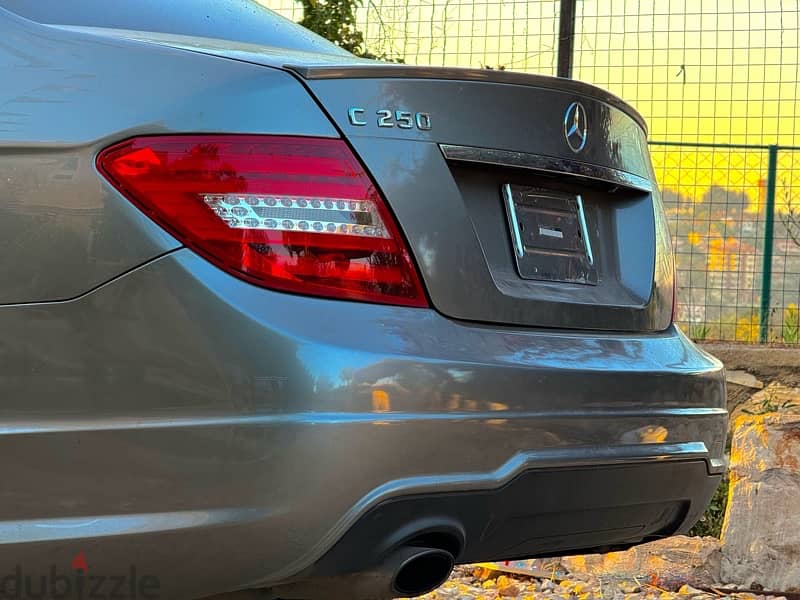 Mercedes-Benz C-Class 2012 2