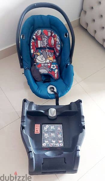 CAM stroller and car seat with free portable baby bathtub 3