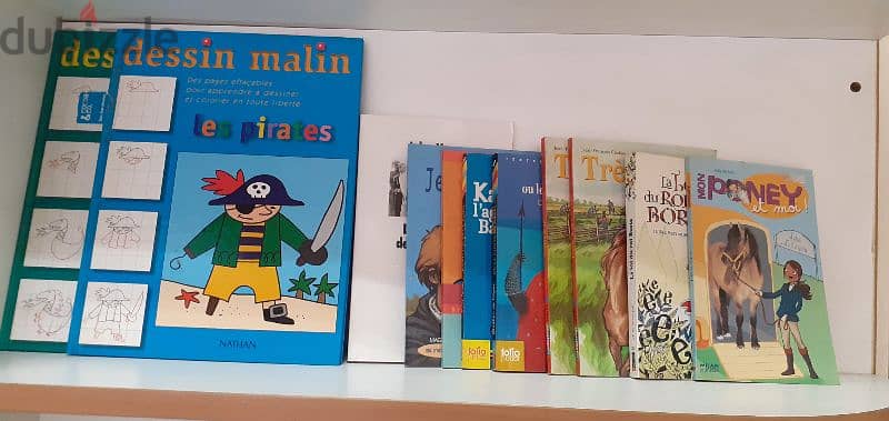 big collection of children french books starting 200000 L. L. each 4