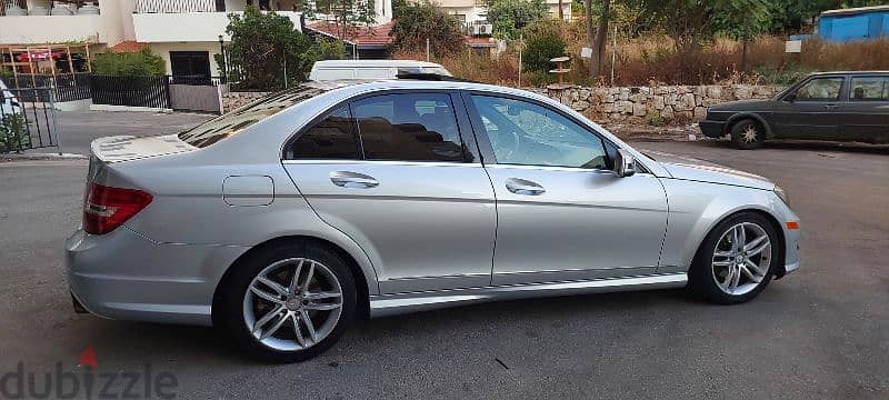 Mercedes-Benz C-Class 2012 1