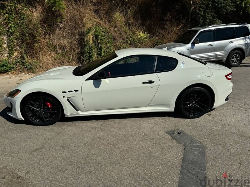 Maserati GranTurismo 2013 5