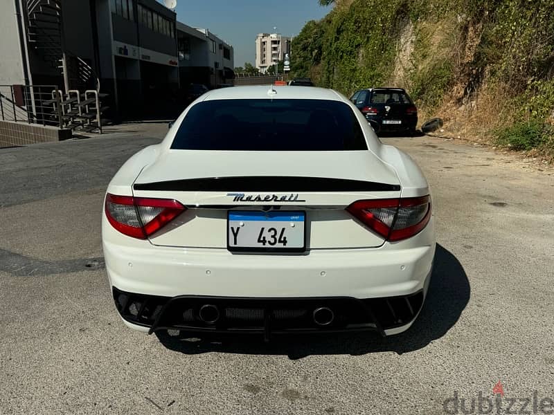 Maserati GranTurismo 2013 7