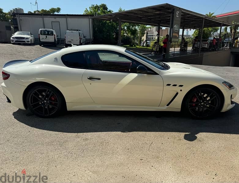 Maserati GranTurismo 2013 9