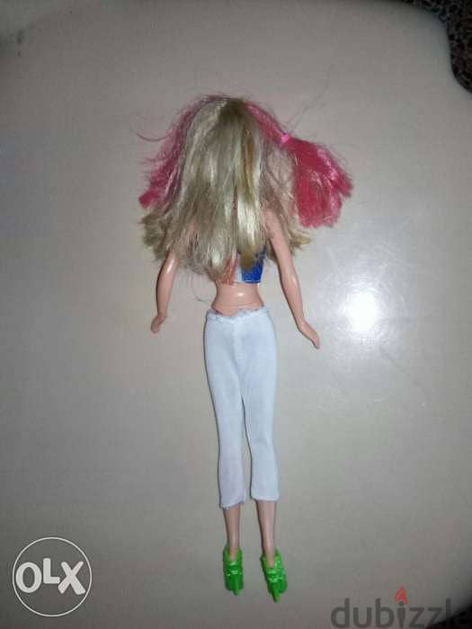 LILLY & HANNAH MONTANA SINGER 2 in1 weared new doll bend legs=18$ 2