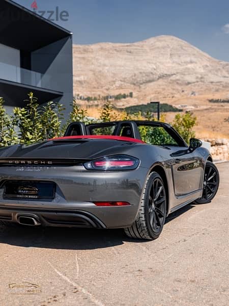 Porsche 718 Boxster 2018, Company Source&Services(Porsche Beirut) 3