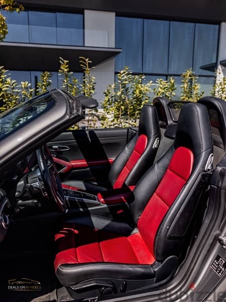 Porsche 718 Boxster 2018, Company Source&Services(Porsche Beirut) 12