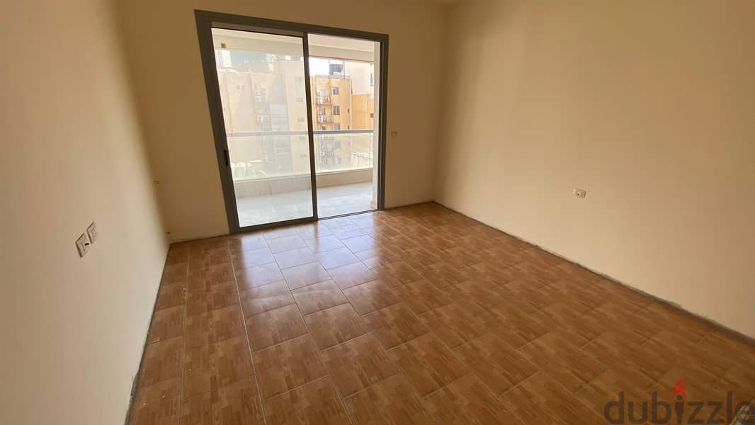 Apartment for sale in Sioufi 5