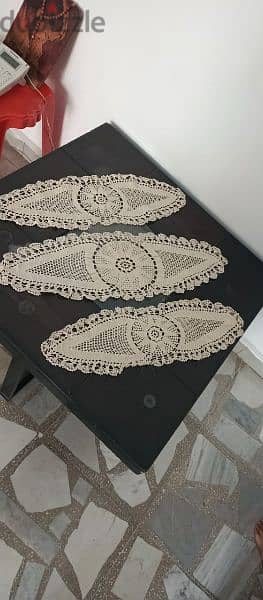 crochet set for sale. plz call: 76824362 2