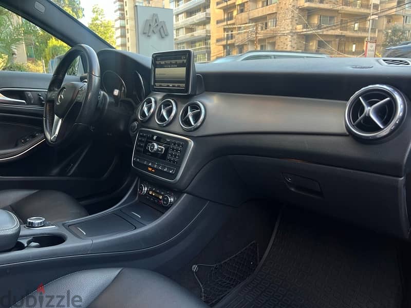 Mercedes-Benz GLA-Class 2015 4Matic 8