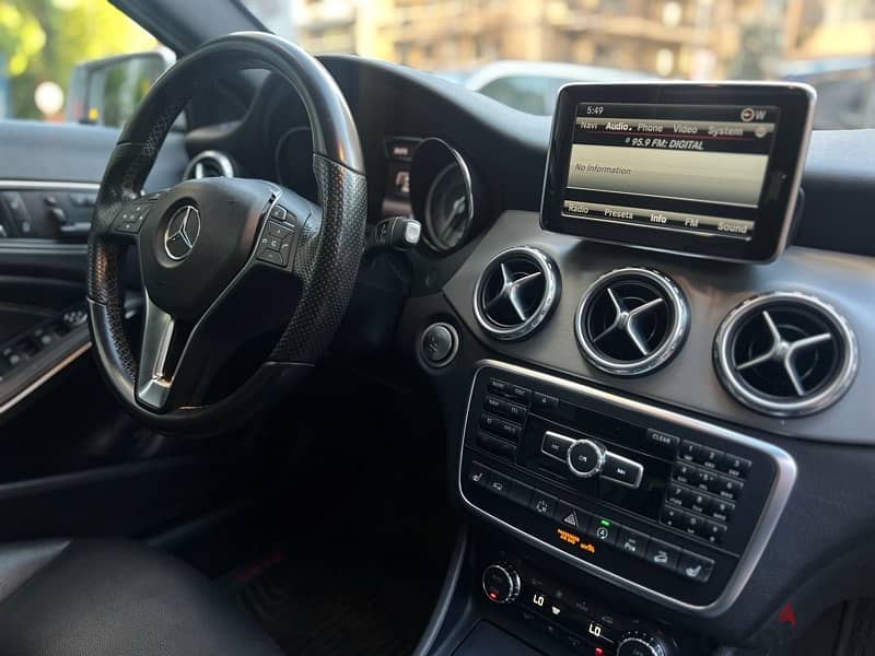 Mercedes-Benz GLA-Class 2015 4Matic 14