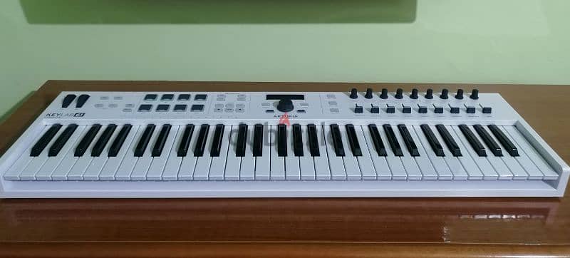 Arturia Keylab Essential 61 0