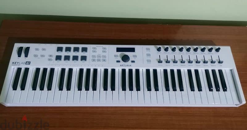 Arturia Keylab Essential 61 1