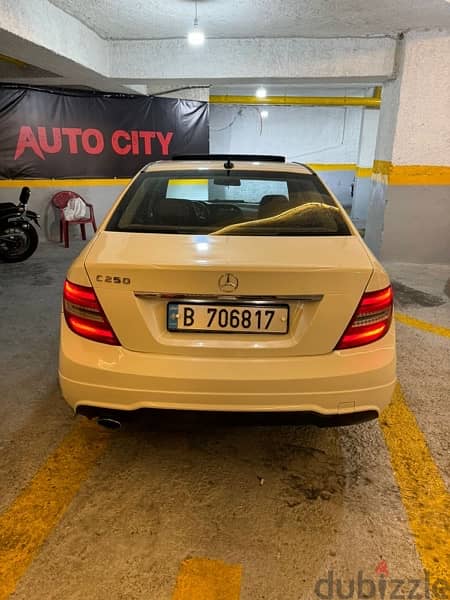 Mercedes benz C250 2012 4