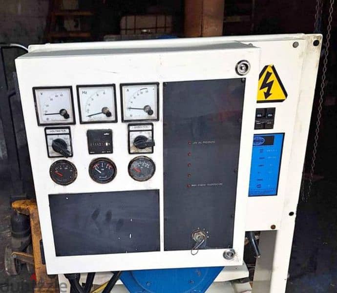 Perkins 27 kva england Stamford alternator 0