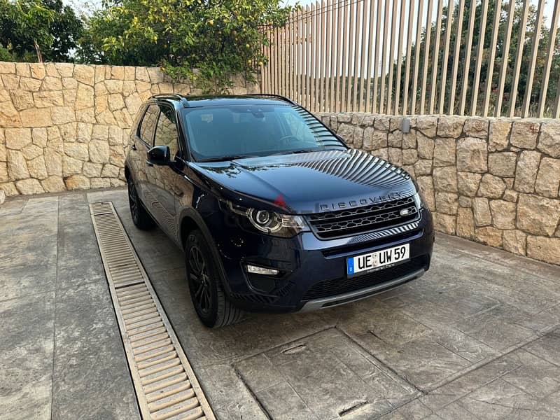 Land Rover Discovery Sport 2017 german!SE full options no damaged! 1