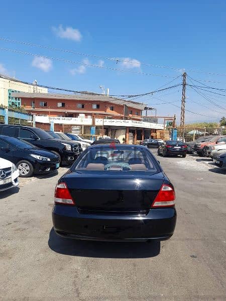 Nissan Sunny 2010 2