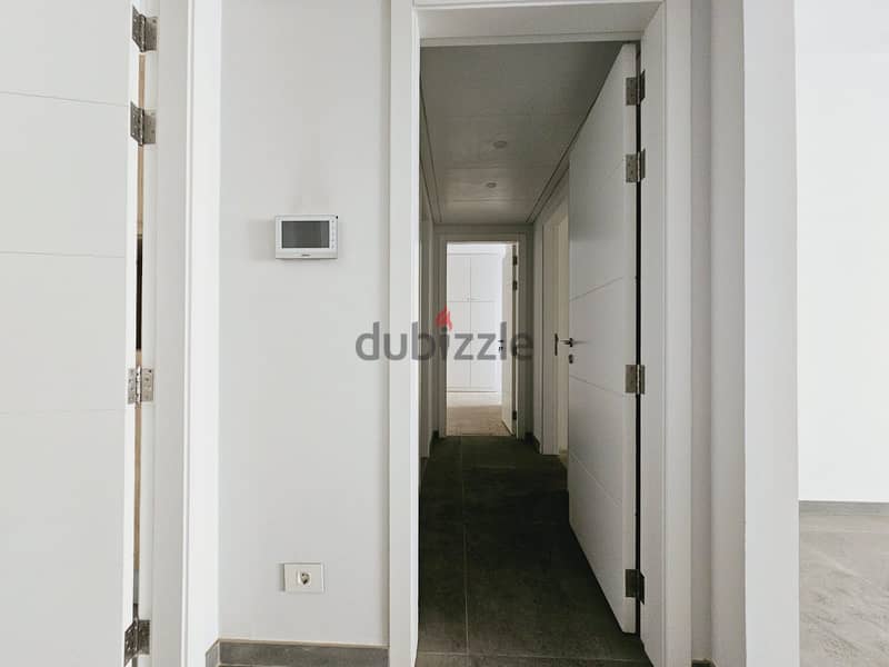 AH-HKL-241 Brand New Apartment in the Golden Area with24/7Electricity 3