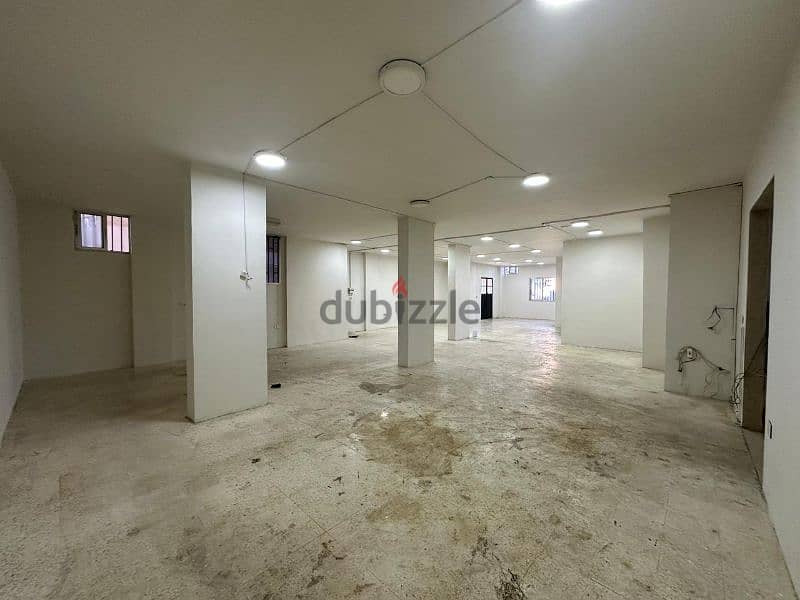 warehouse for rent in dekwaneh مستودع للايجار في دكوانة 8