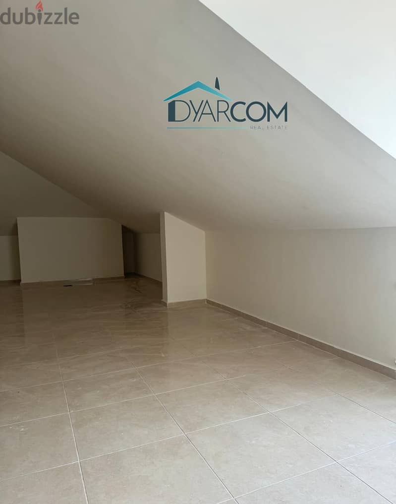 DY1972 -Not to be missed! Jouret el Ballout duplex Apartment for Sale! 8