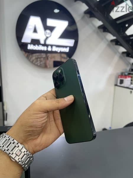 iphone 13 pro 256 Gb open box 1