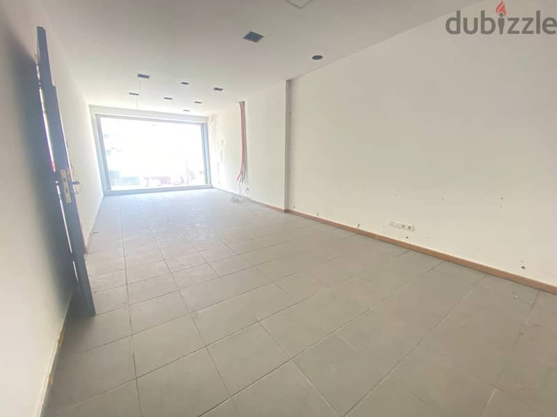 Office for Rent in Zouk Mosbeh - مكتب للايجار في زوق مصبح 2