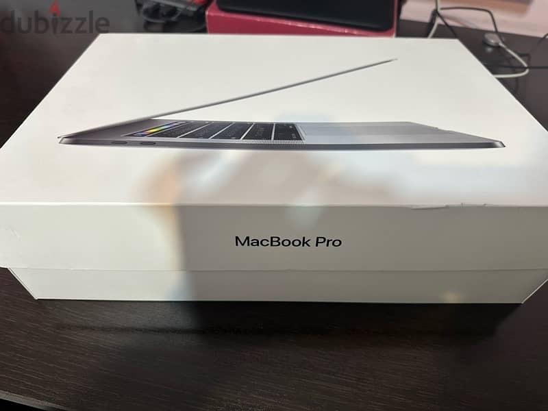 MacBook Pro 2017 - i7 1