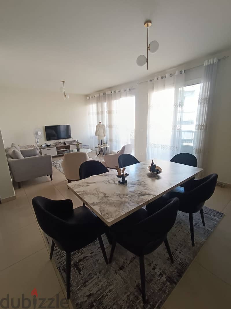 Apartment For Sale in sin el fill saloumi شقة للبيع في سن الفيل صالومي 1