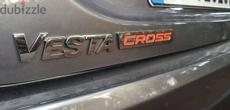 Lada Vesta Cross 2019 5