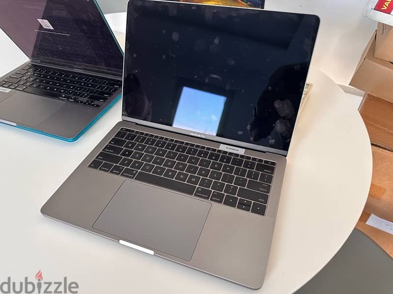 MacBook Pro 2016 Model 1