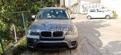 BMW X5 2011 V6 0