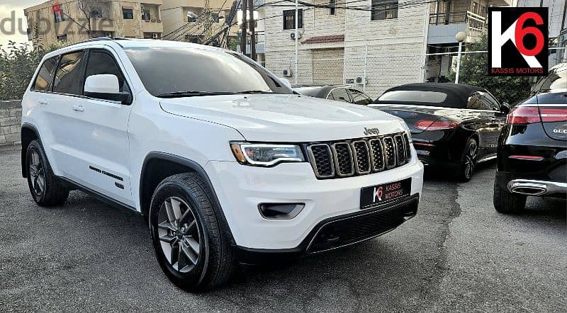 Jeep Grand Cherokee 75th Anniversary 3