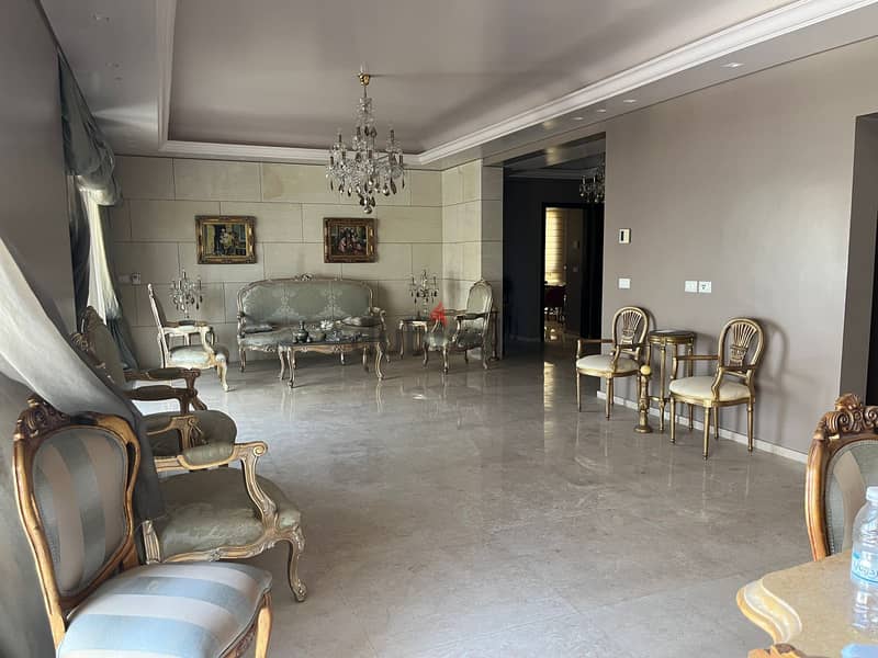 Luxurious Apartment for Sale in Ain Tinehشقة فاخرة للبيع في عين تينة 7