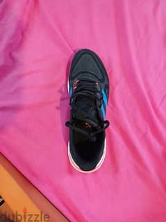 sport shoes 0