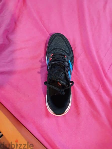 sport shoes 0