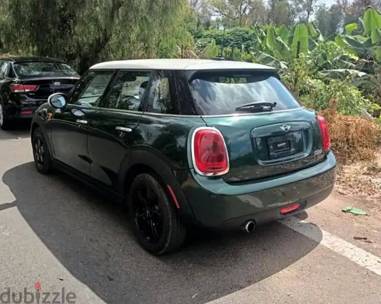 MINI Cooper 2015 1