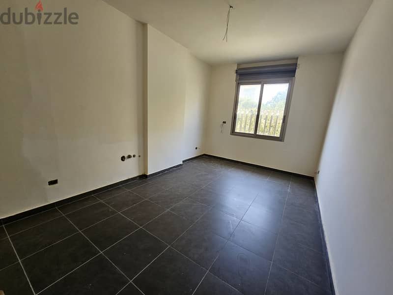 RWB338MT - Apartment for rent in Jbeil 1