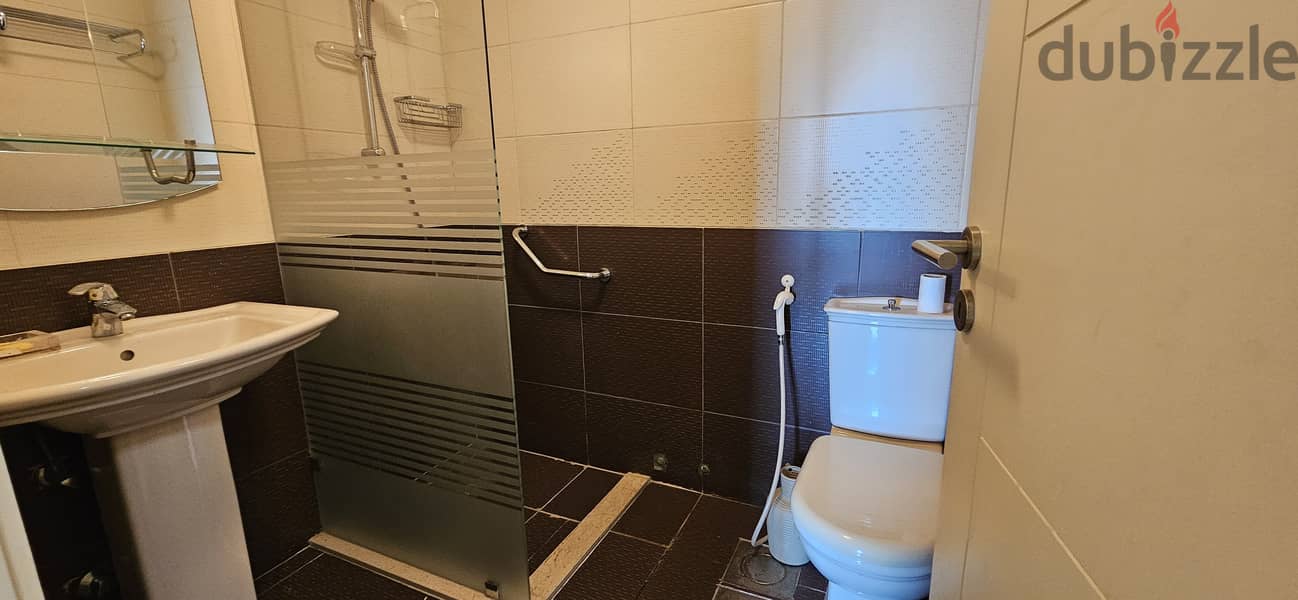 Apartment for sale in Hazmieh شقة للبيع في الحازمية 18