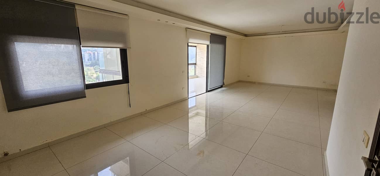 Apartment for sale in Hazmieh شقة للبيع في الحازمية 6