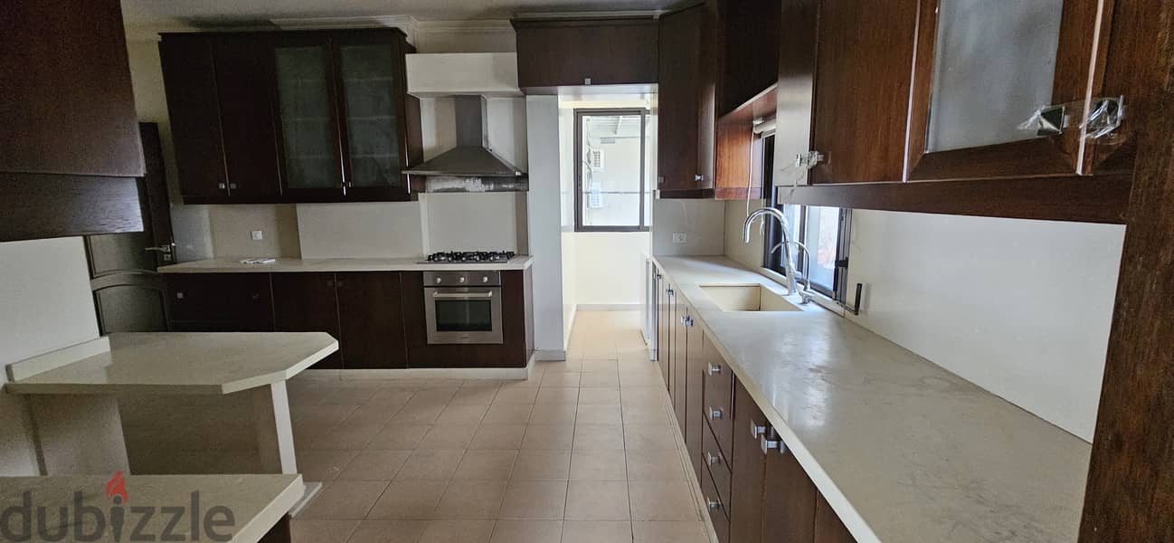 Apartment for sale in Hazmieh شقة للبيع في الحازمية 11