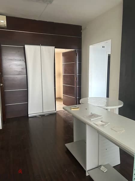 office for rent in jal el dib مكتب للاجار في جل الديب 1