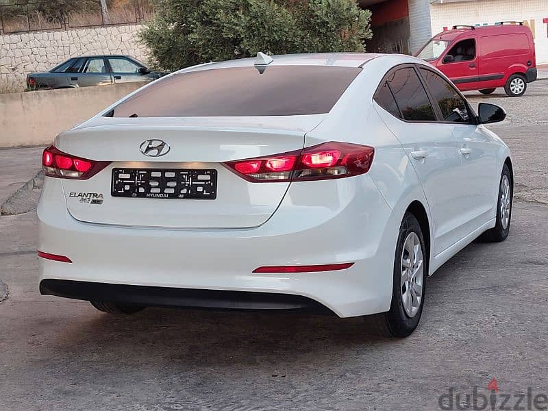 Hyundai Elantra model 2017 ajnabye 2