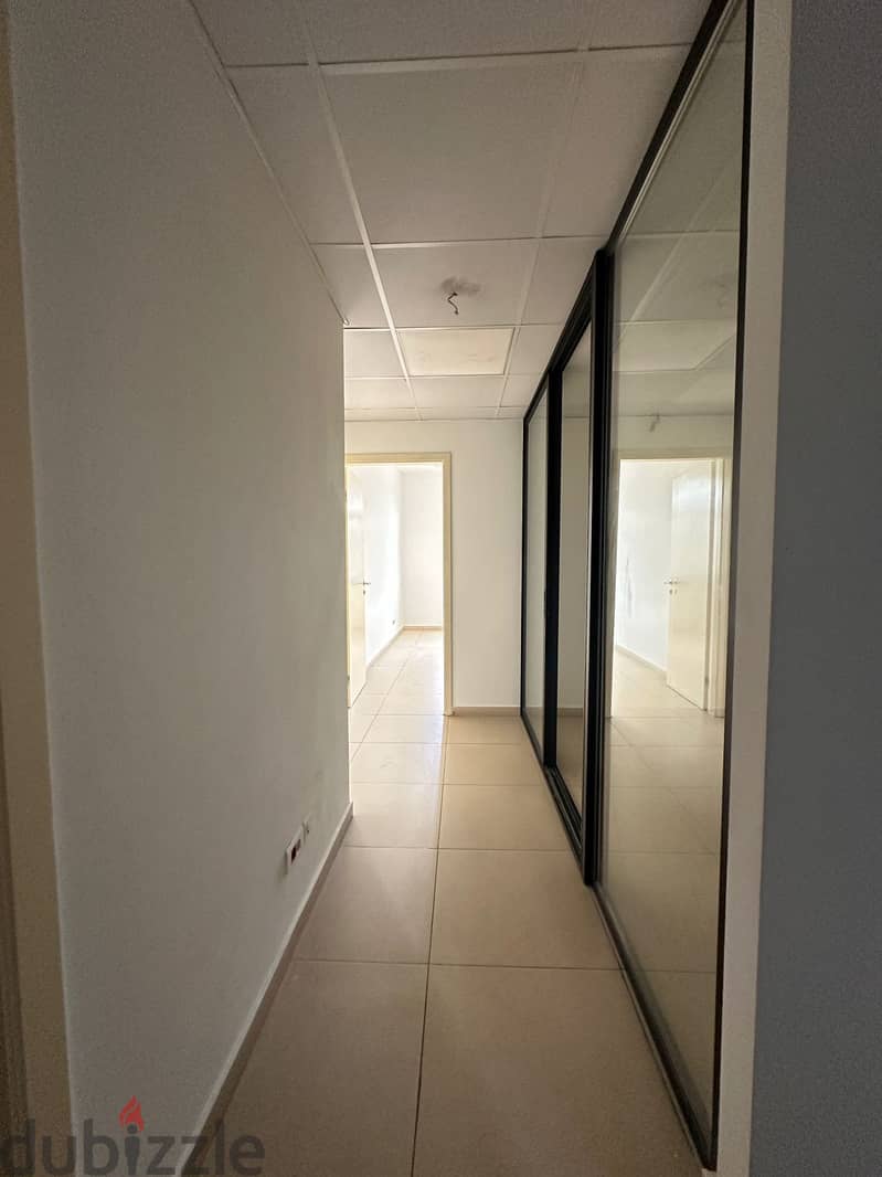 Office for Rent in Jdeideh مكتب للإيجار في جديدة 4