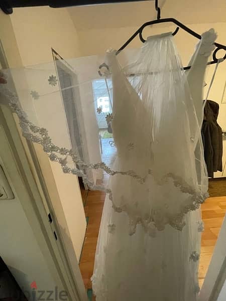 Wedding dress for sale 3