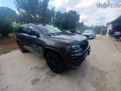 Grand Cherokee altitude 2018 0