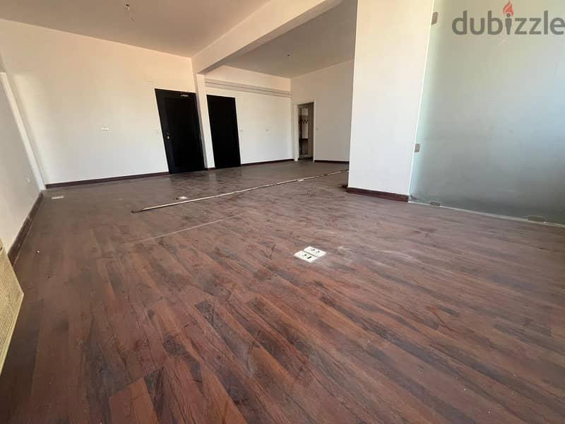 Office for Rent in Badaro  مكتب للإيجار في بدارو 3